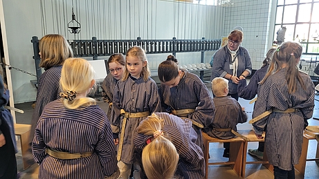 Die vierten Klassen besuchten die Zeche Zollern.